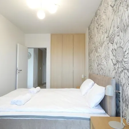 Rentplanet - Przy Dworcu Glownym Apartmán Poznaň