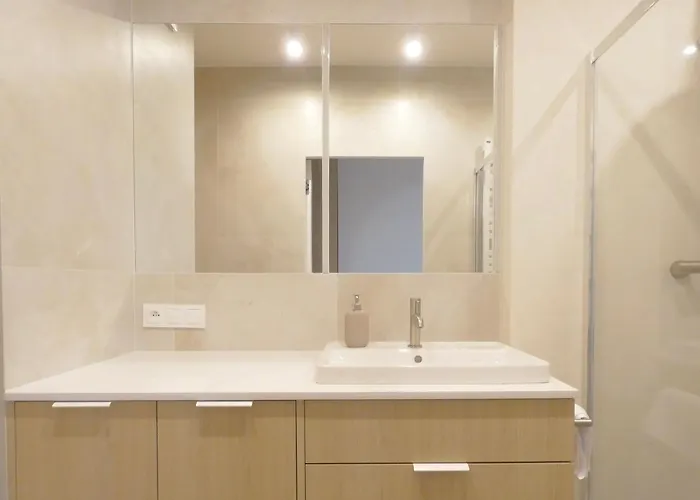 Rentplanet - Przy Dworcu Glownym Appartement